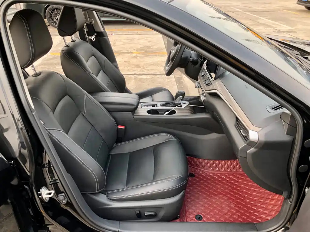 NISSAN TEANA 2021