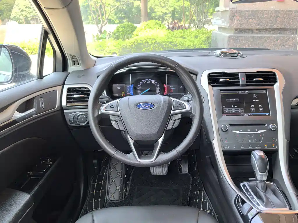 FORD MONDEO 2016