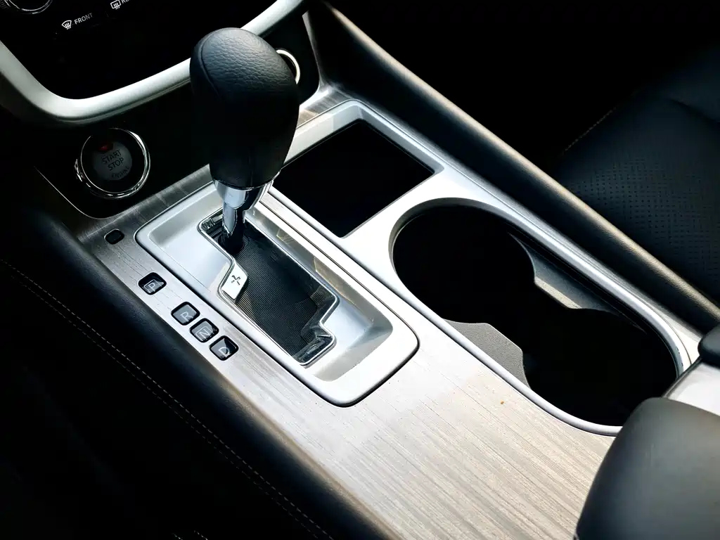 NISSAN MURANO 2023