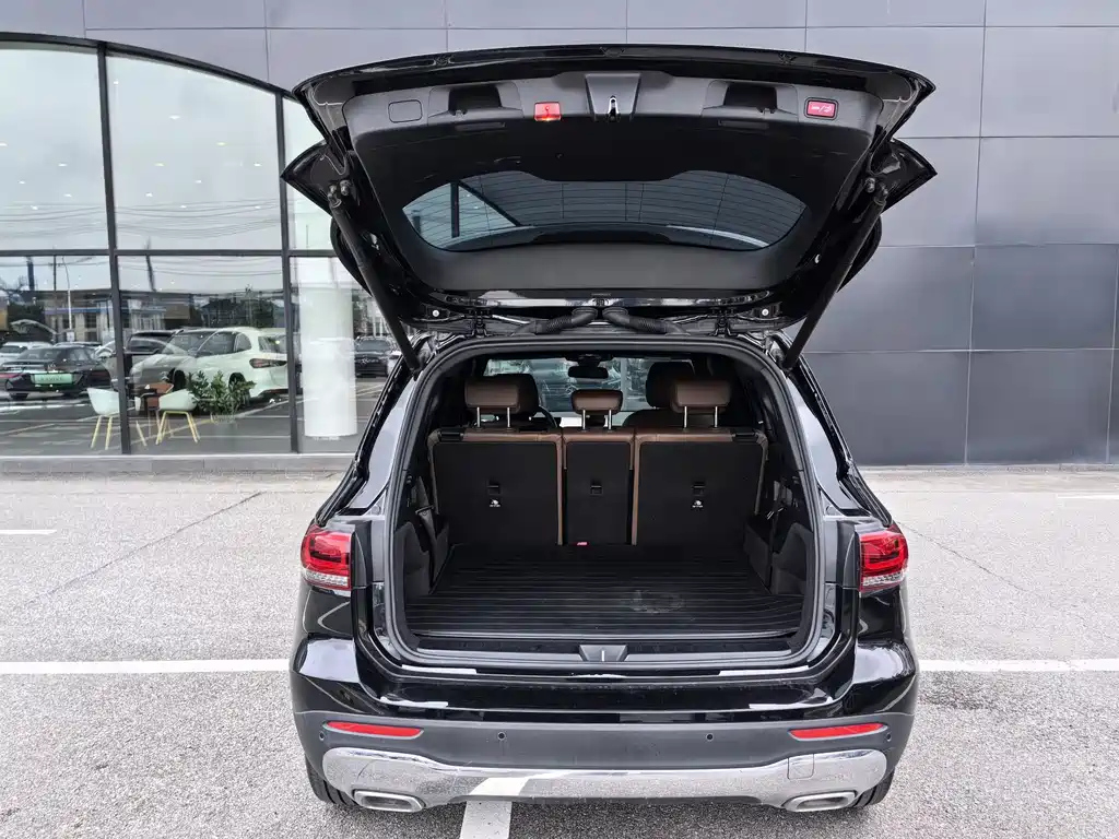 MERCEDES BENZ GLB 2021