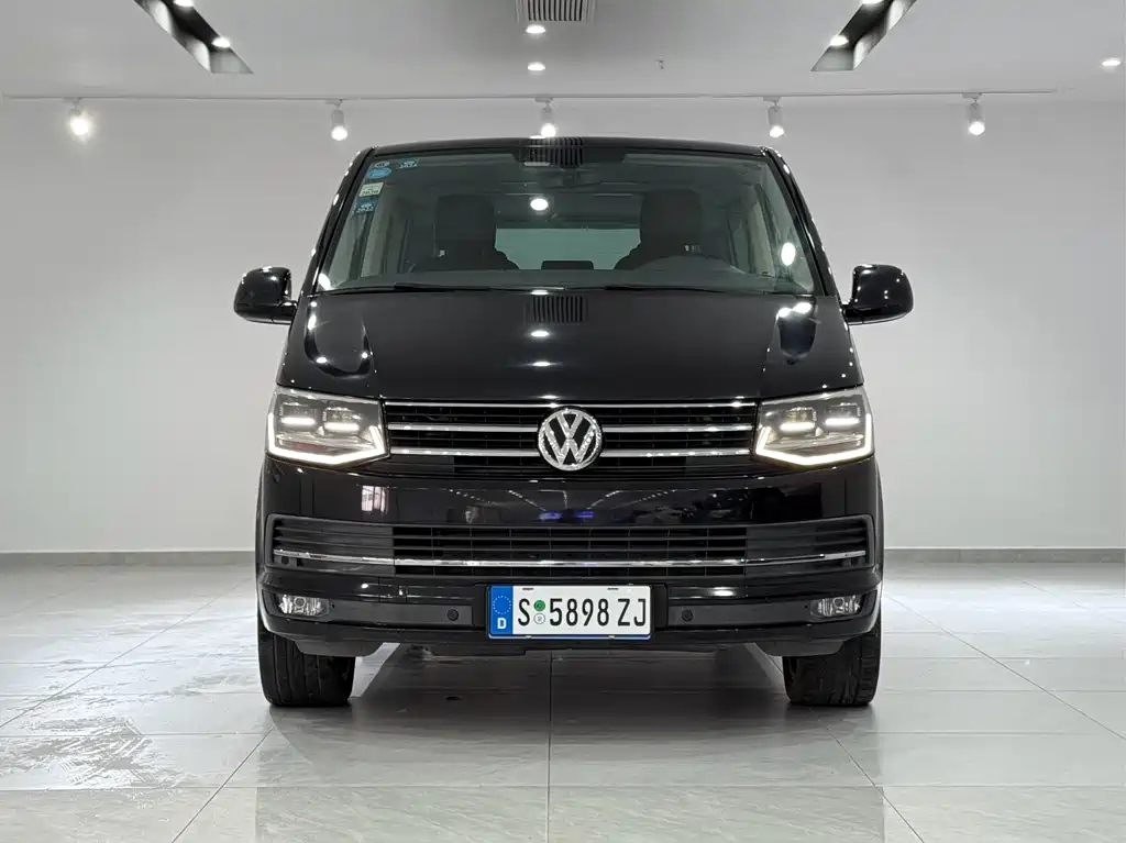 VOLKSWAGEN MULTIVAN 2018