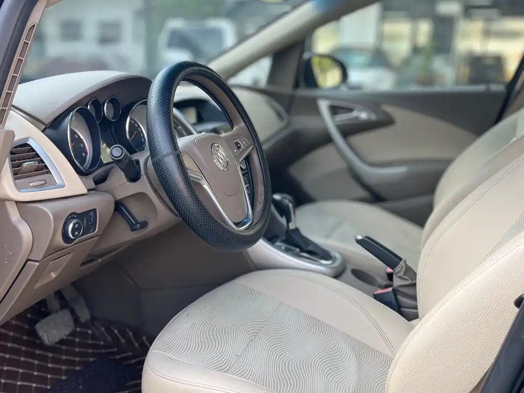 BUICK EXCELLE 2014
