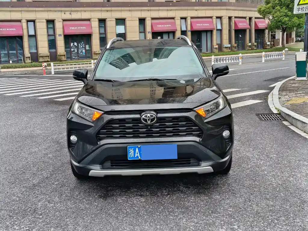 TOYOTA RAV4 RONGFANG 2022