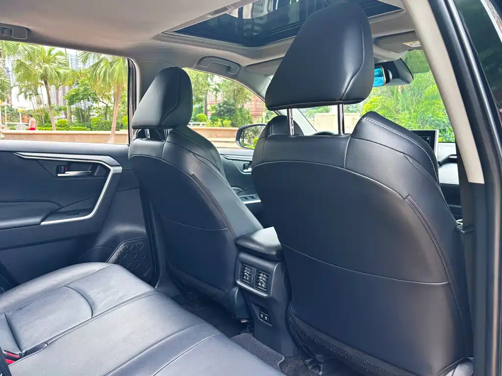 TOYOTA WILDLANDER 2021