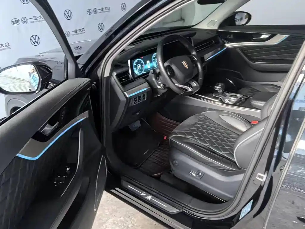 HONGQI HS5 2021