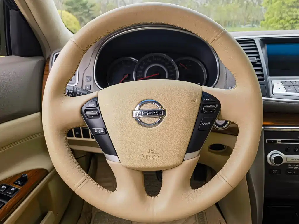NISSAN TEANA 2011