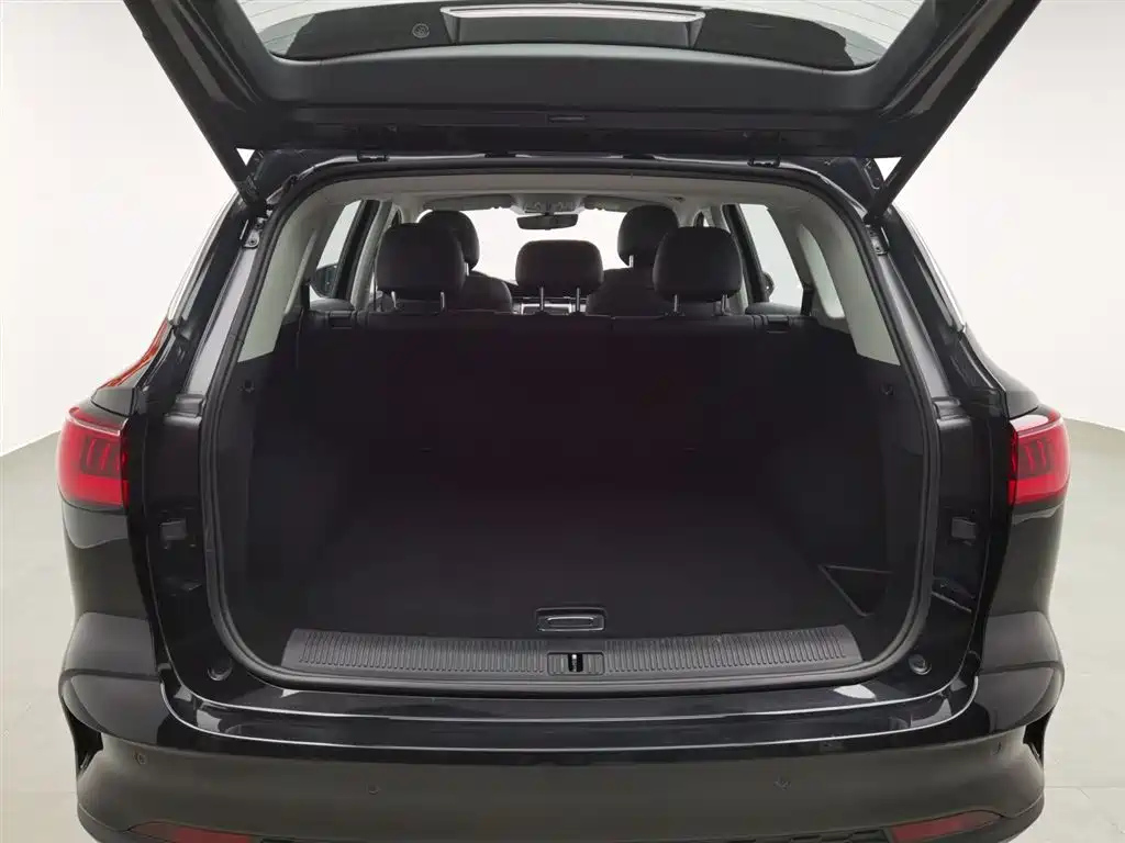ROEWE RX5 MAX 2021
