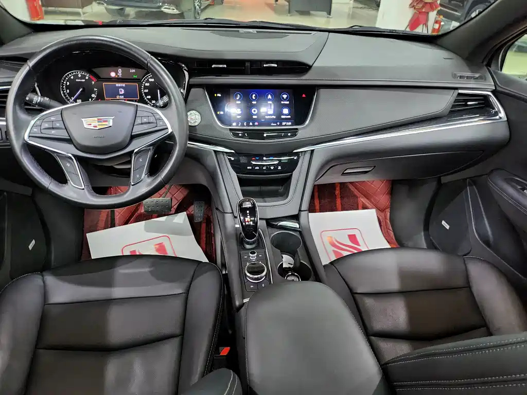 CADILLAC XT5 2020
