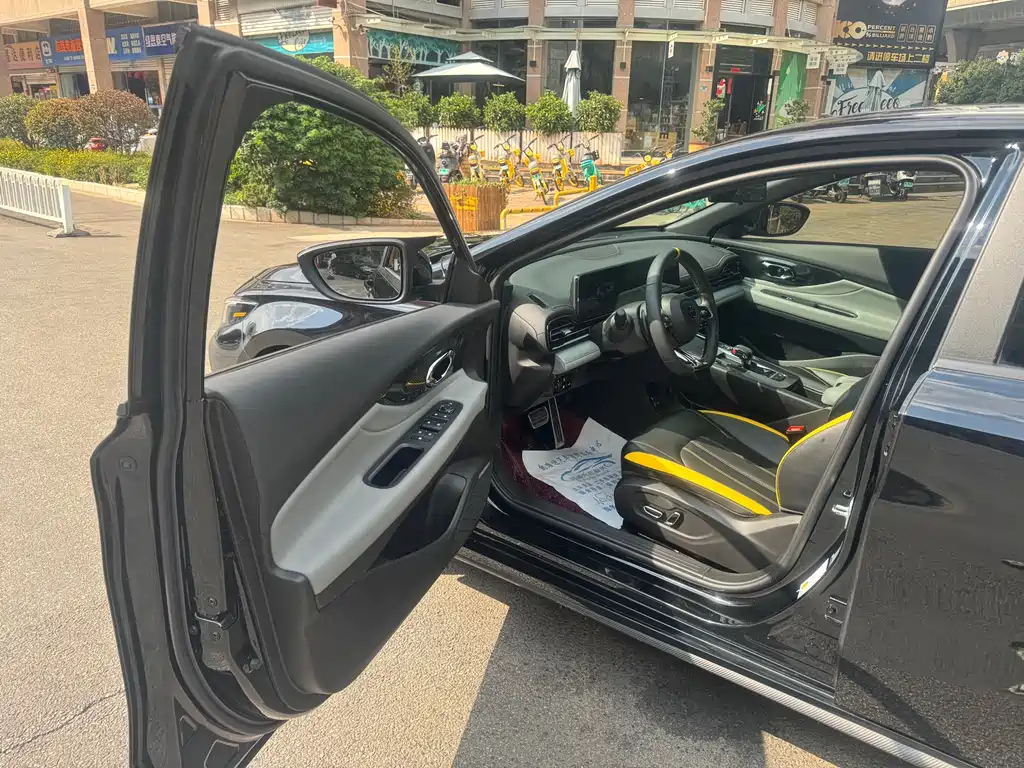 TRUMPCHI EMPOW 2022