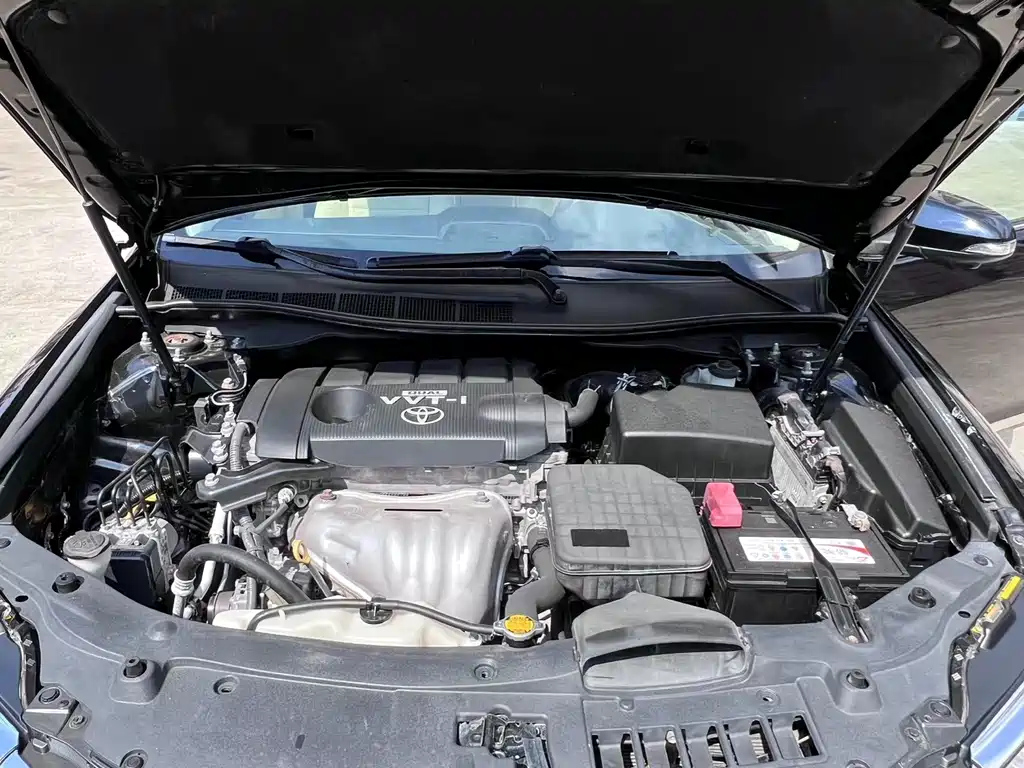 TOYOTA CAMRY 2016
