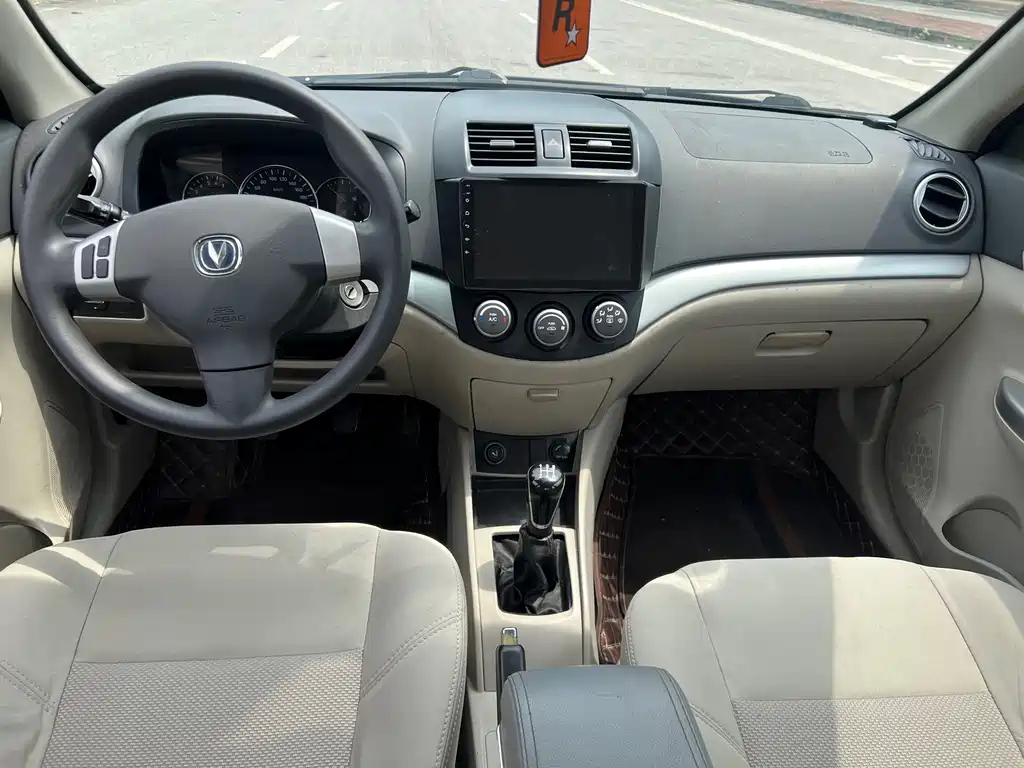 CHANGAN ALSVIN V5 2014