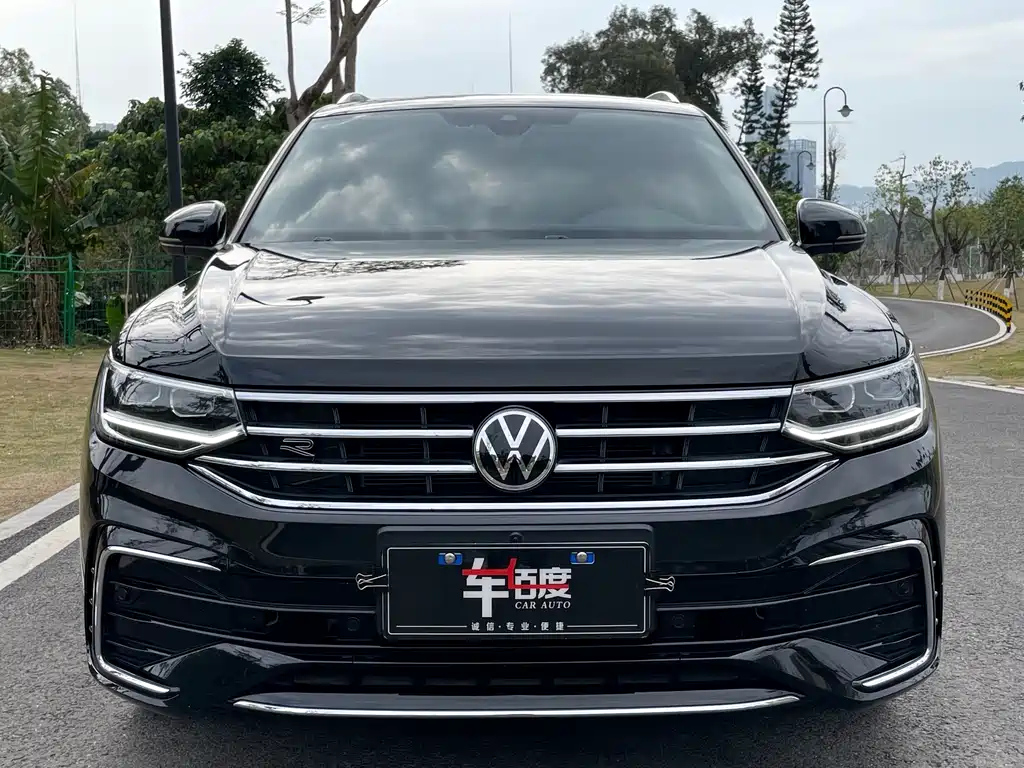 VOLKSWAGEN TIGUAN L 2022