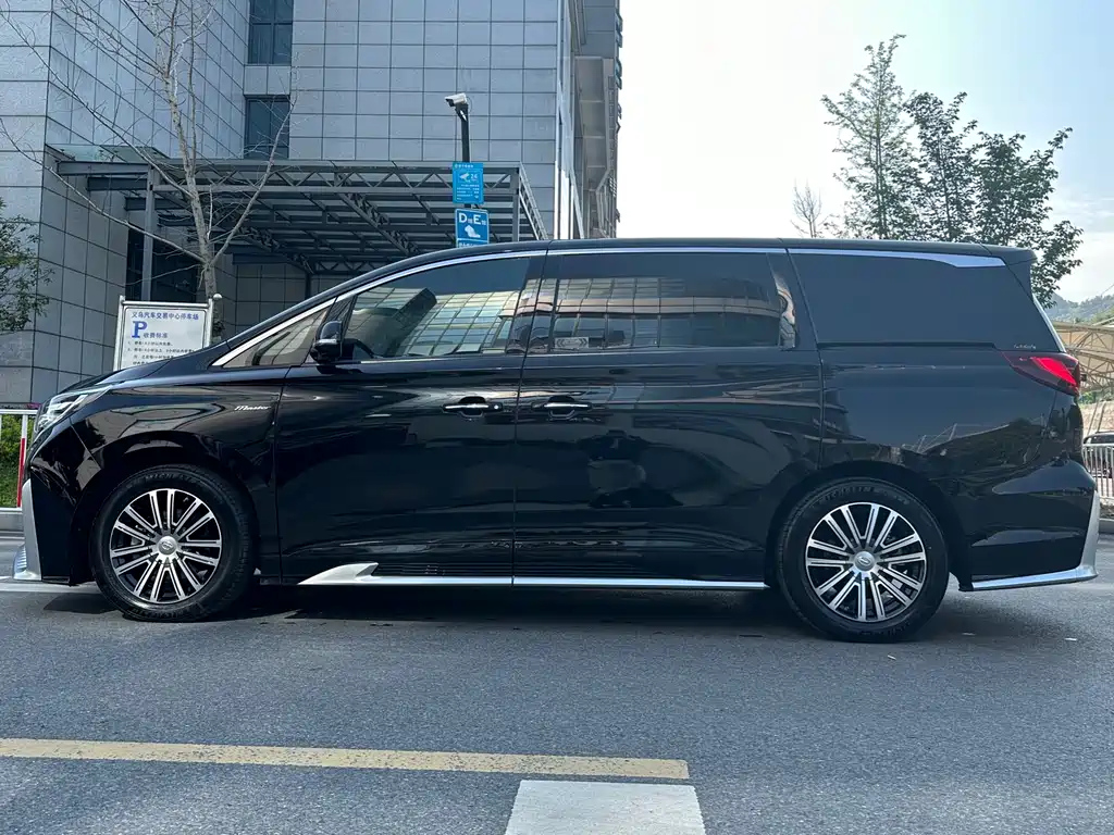TRUMPCHI M8 2021