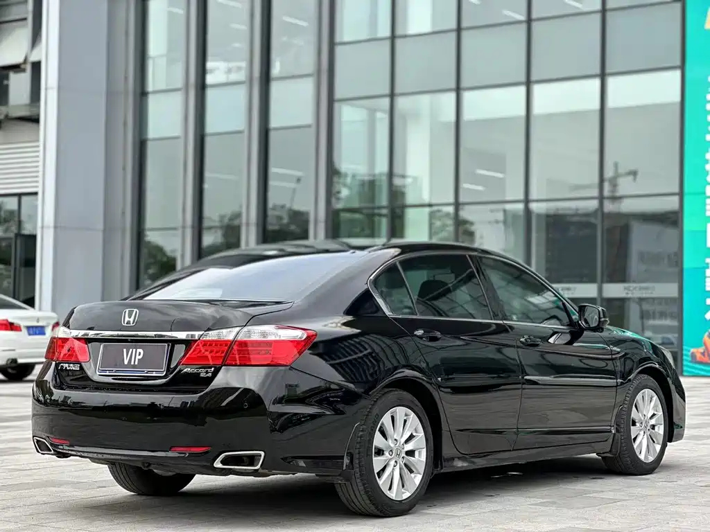 HONDA ACCORD 2015