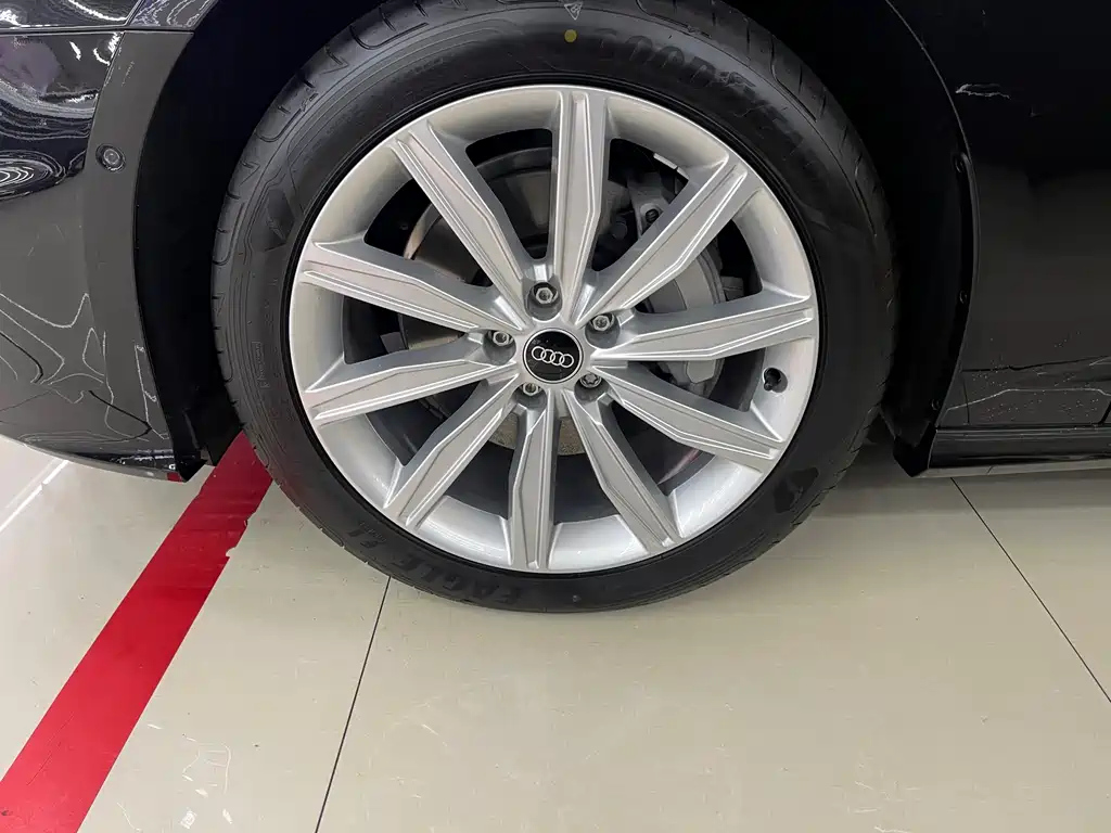 AUDI A6L 2024