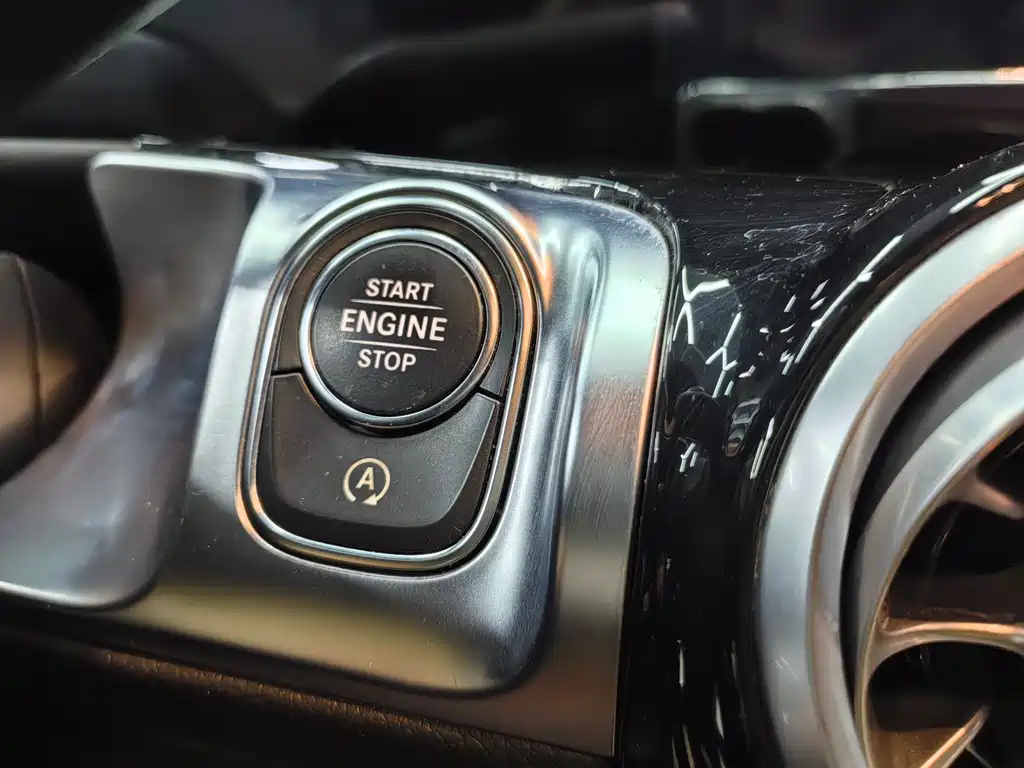 MERCEDES BENZ GLB 2021
