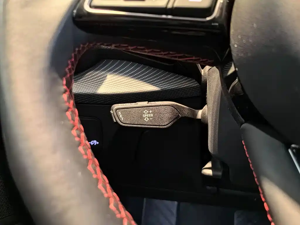 AUDI Q2L 2023
