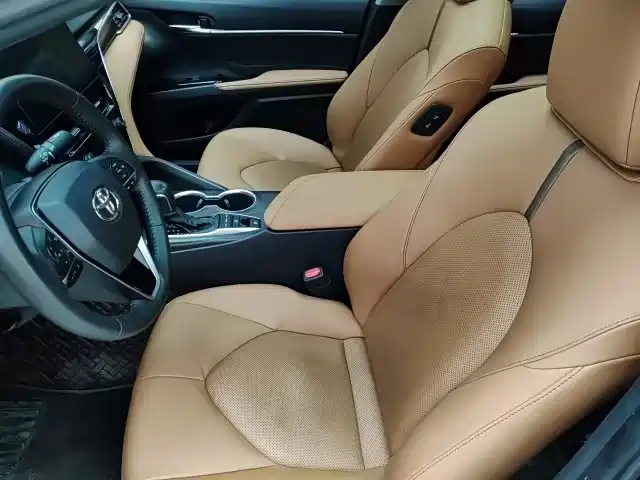 TOYOTA CAMRY 2022