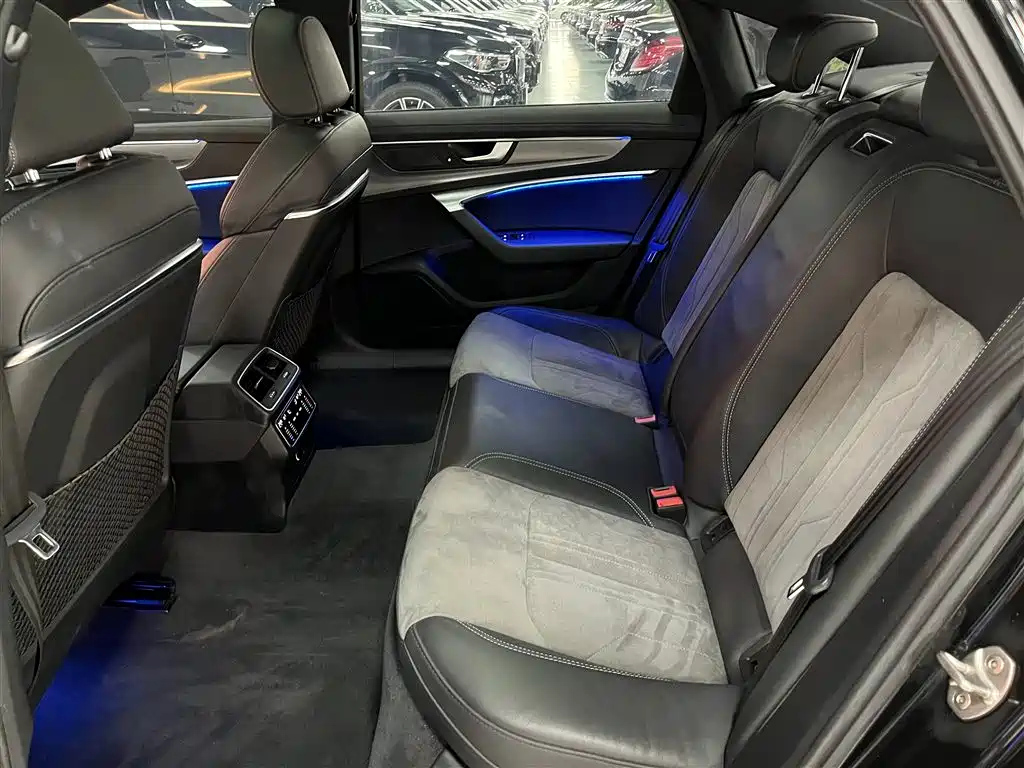 AUDI A6L 2020