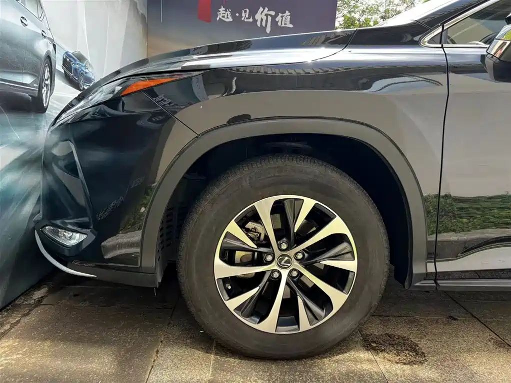 LEXUS RX 2022