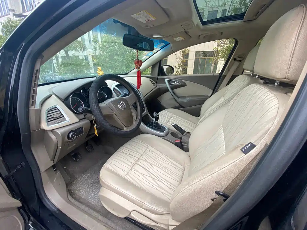 BUICK EXCELLE 2013