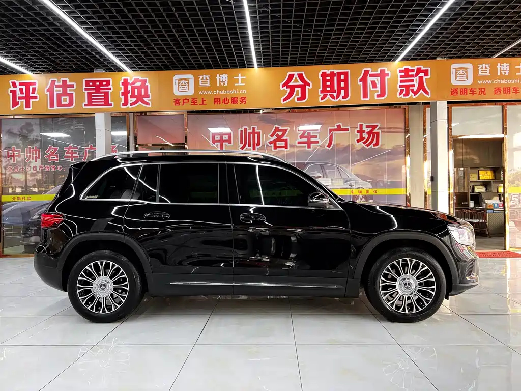 MERCEDES BENZ GLB 2020