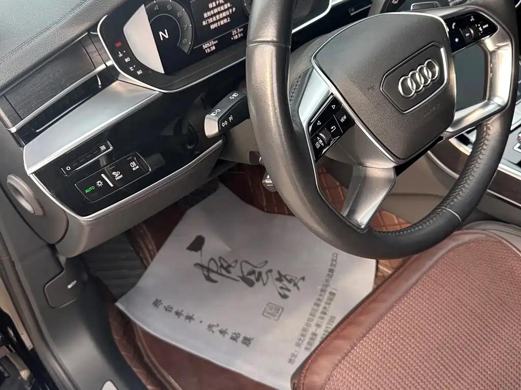 VOLKSWAGEN MAGOTAN 2020