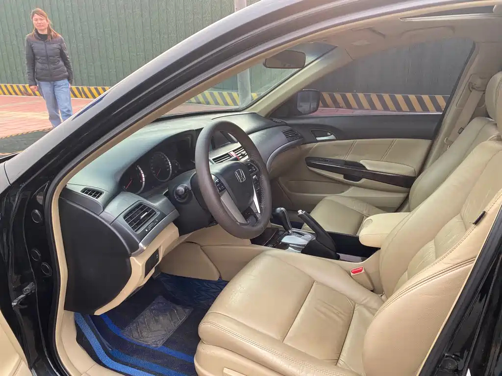 HONDA ACCORD 2009