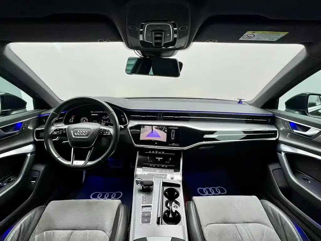 AUDI A6L 2020