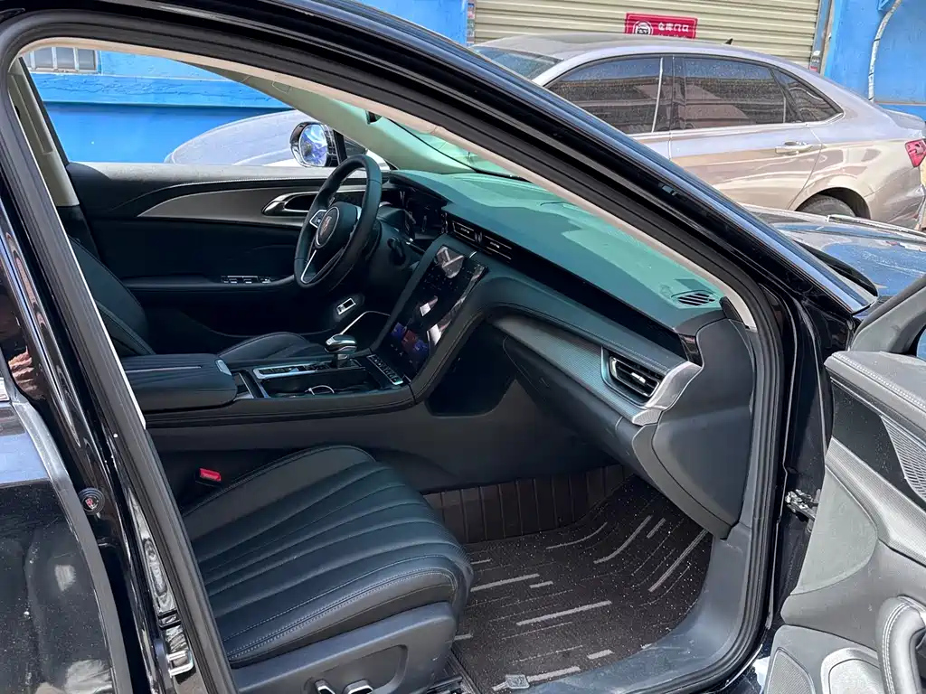 HONGQI H5 2023