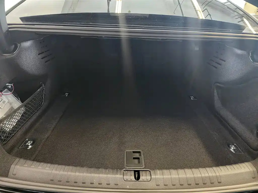 AUDI A6L 2022