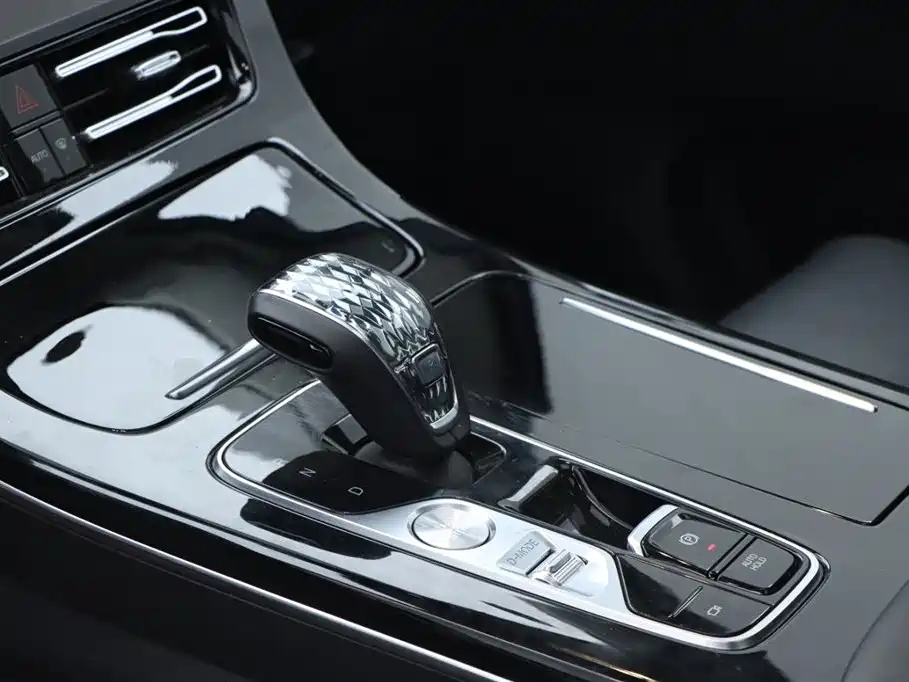 TRUMPCHI M8 2023