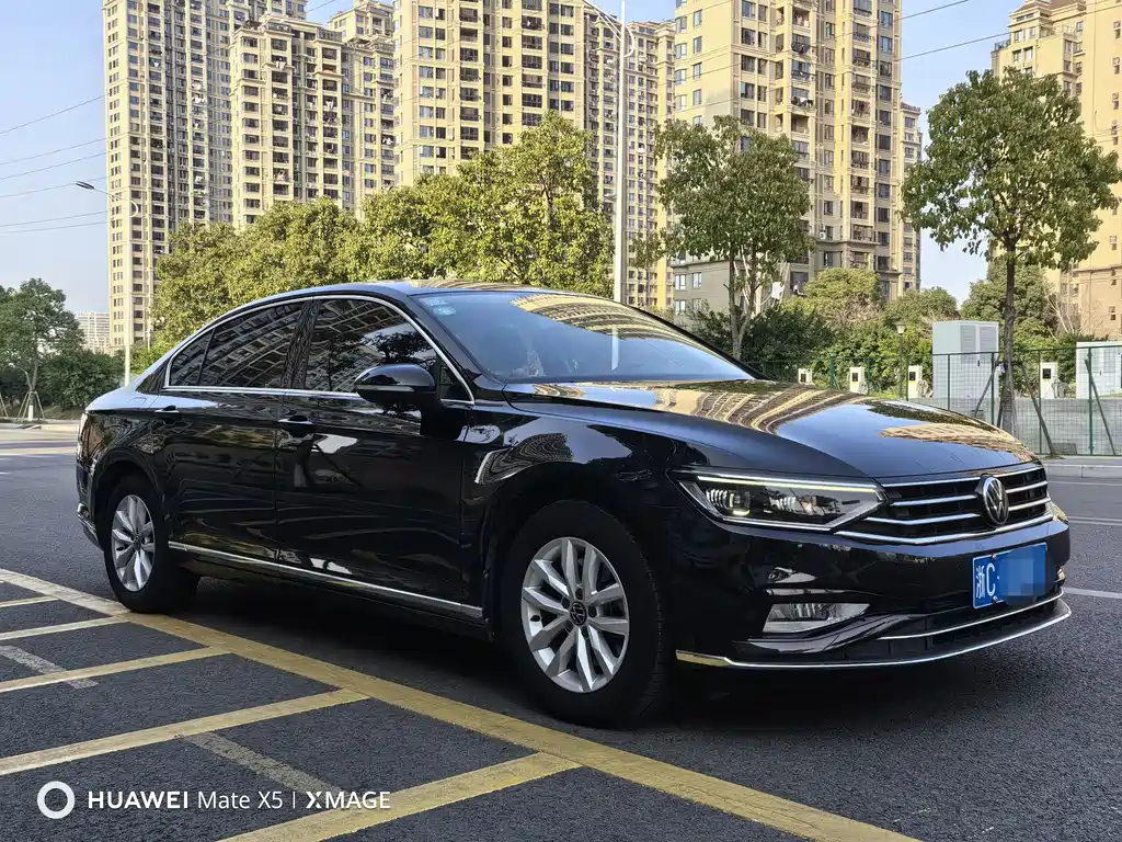 VOLKSWAGEN MAGOTAN 2021