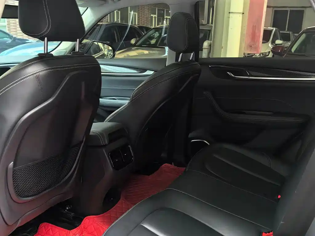 ZHONGHUA V7 2019