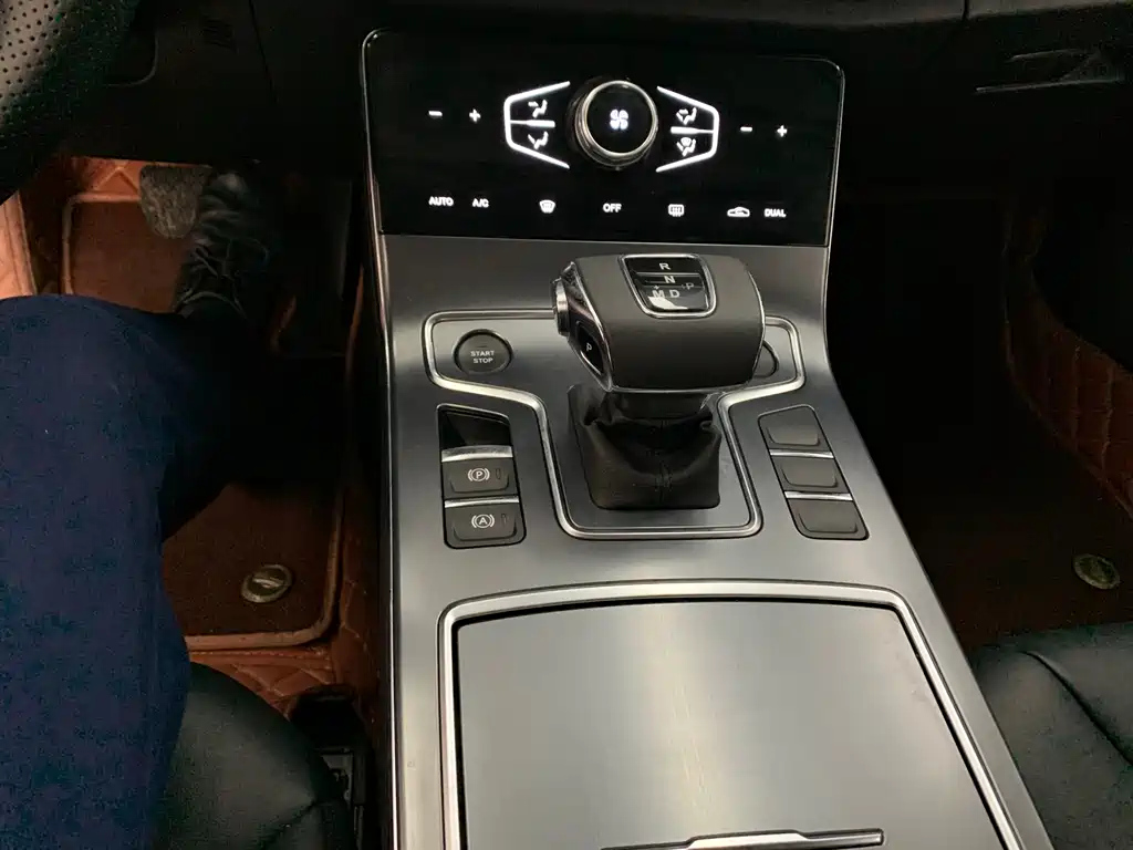 HONGQI H5 2022