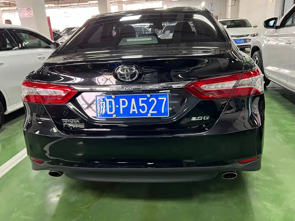 TOYOTA CAMRY 2018