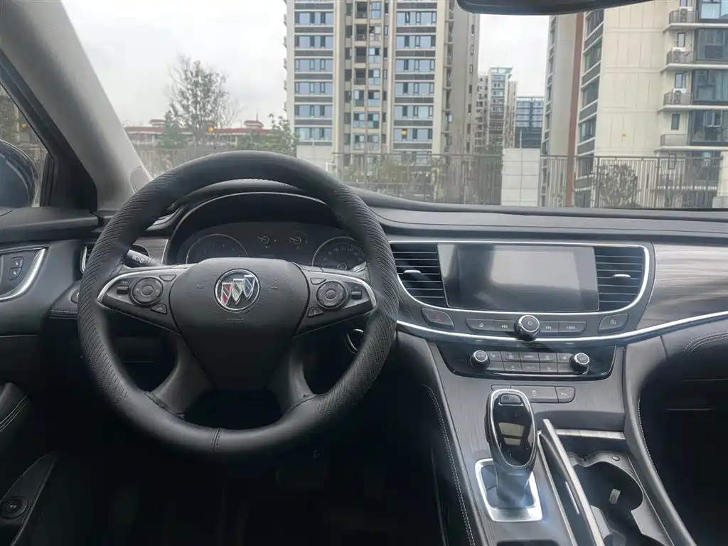 BUICK LACROSSE 2020