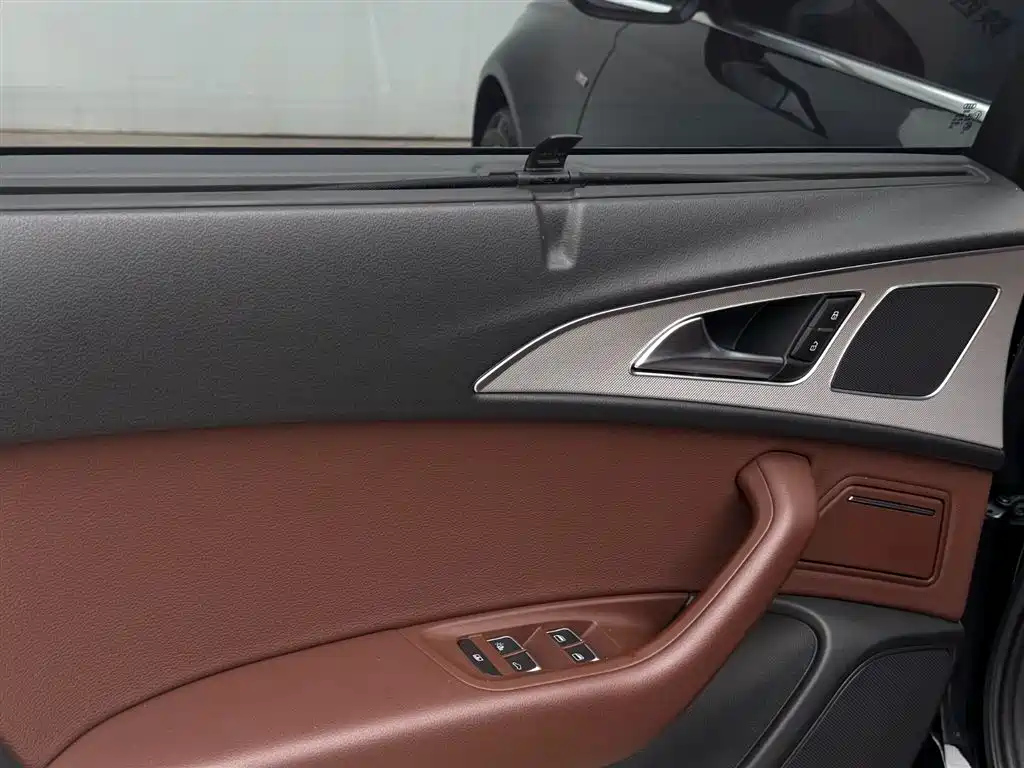 AUDI A6L 2019