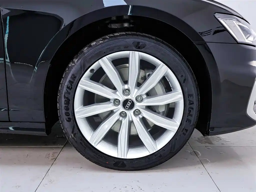 AUDI A6L 2024