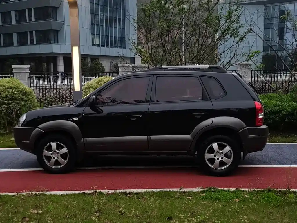 HYUNDAI TUCSON 2008
