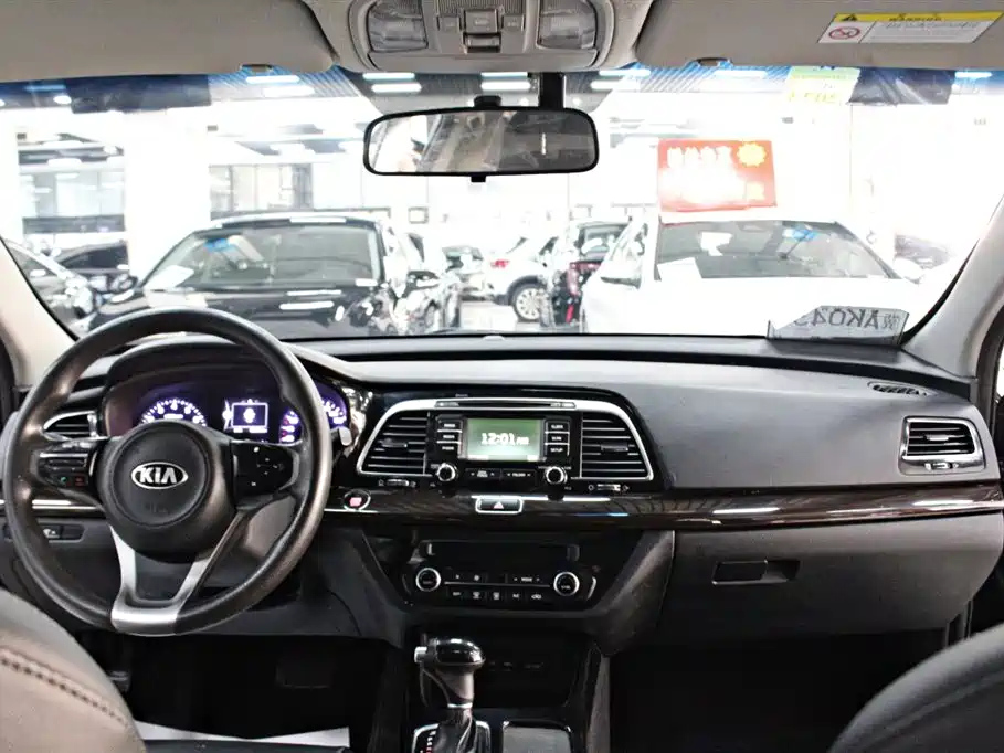 KIA K4 2015