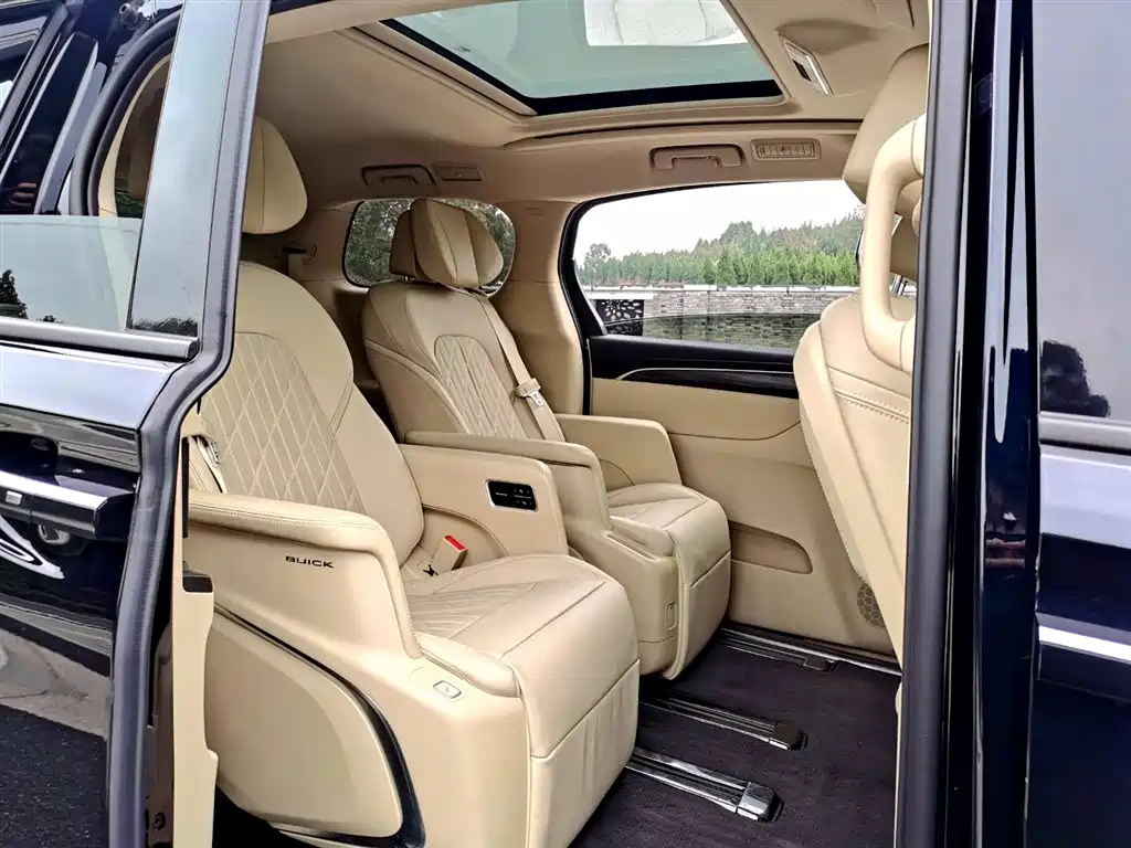 BUICK GL8 2022