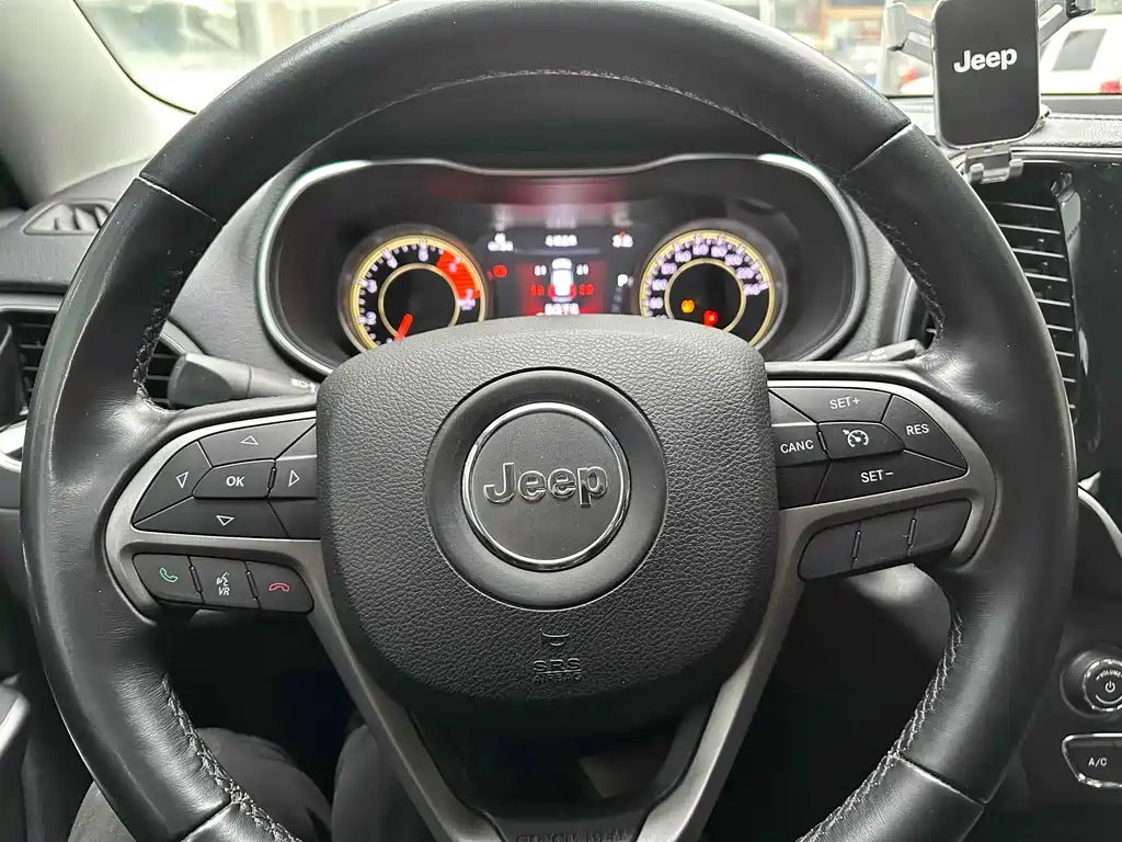 JEEP CHEROKEE 2021