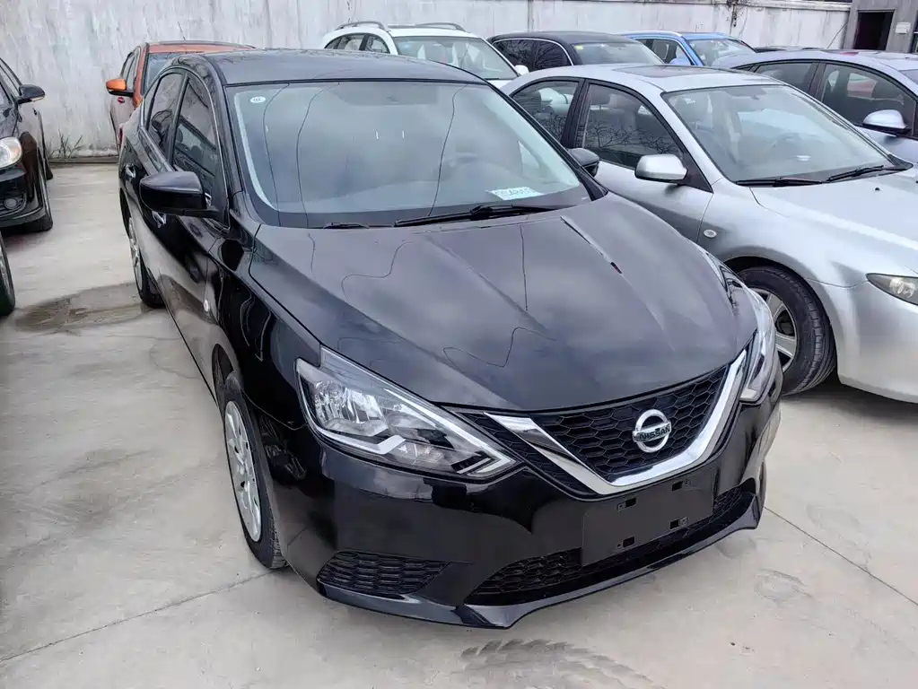 NISSAN SYLPHY 2020