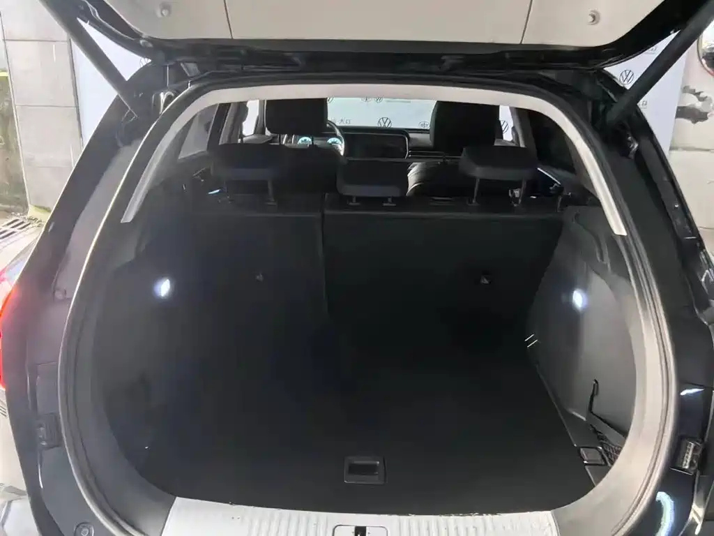 HONGQI HS5 2021