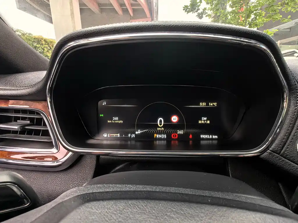LINCOLN CONTINENTAL 2017