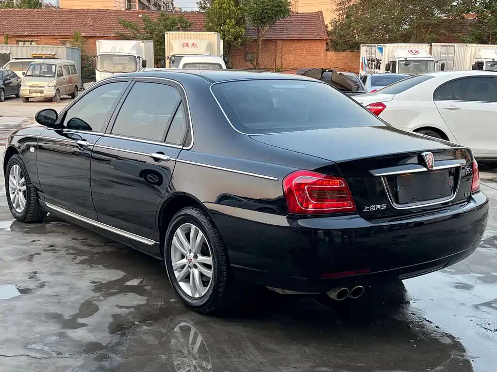 ROEWE 750 2013