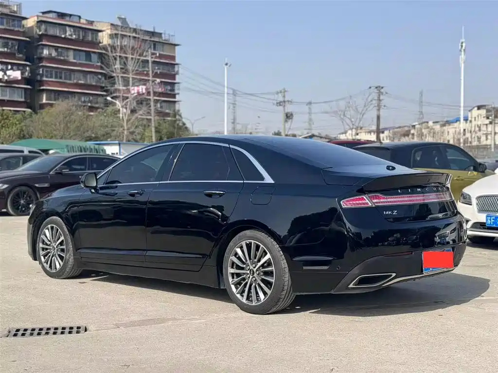LINCOLN MKZ 2018