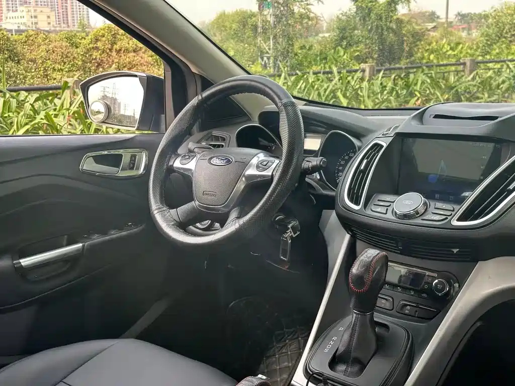 FORD ESCAPE 2016