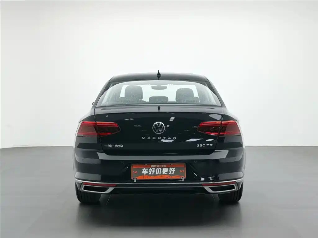 VOLKSWAGEN MAGOTAN 2021